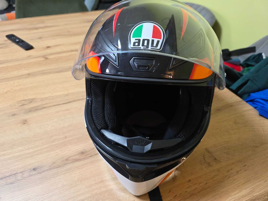 Каска за мотор АГВ/ AGV K1S