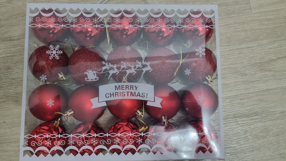 Шарики новогодние