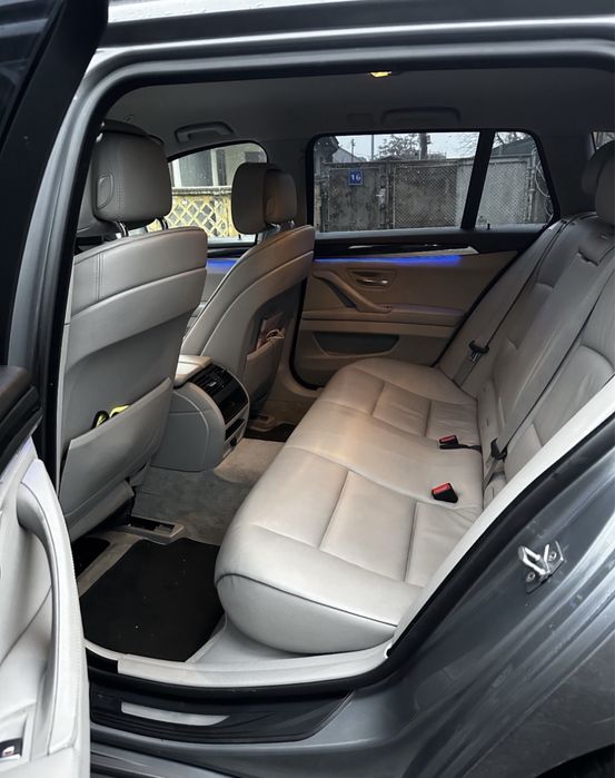 BMW 5 Series 2012 — imagine 5