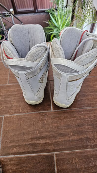 Boots, buti snowboard