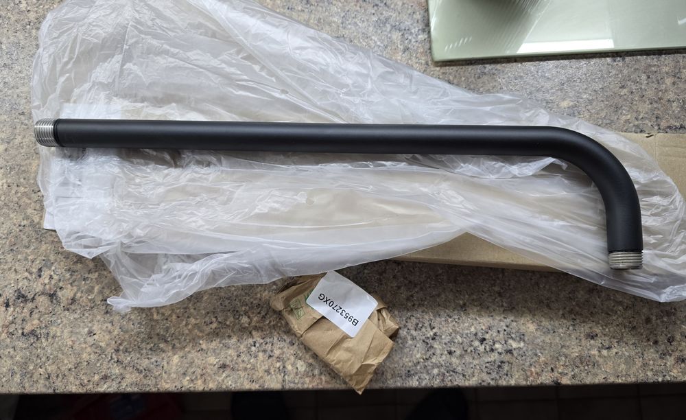 Ideal standart рамо за душ пита B9445XG   ideal rain 400mm черен мат