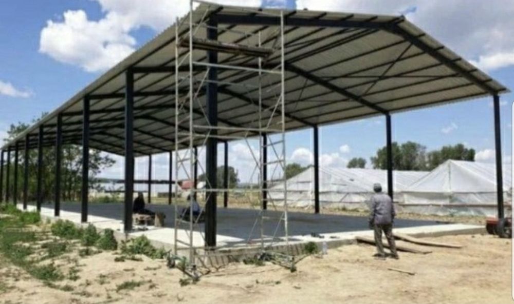 Vand hala pe structura metalică stil saivan de 30×12×4