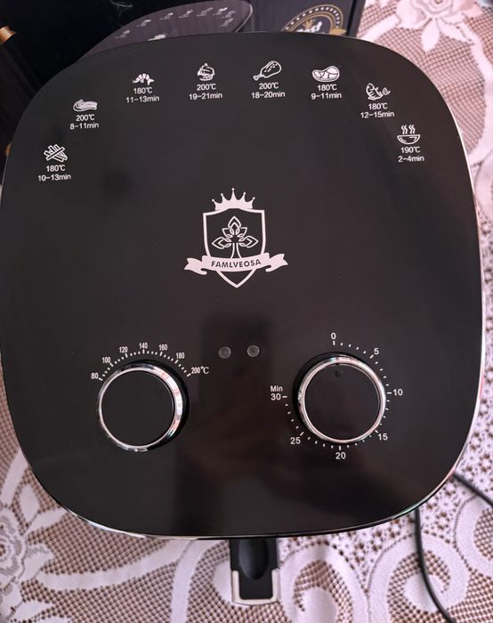 Air fryer Famlveosa