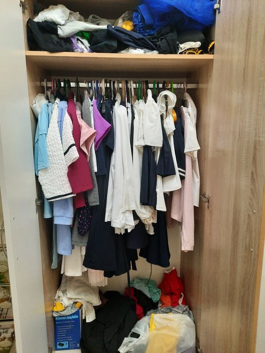 Продам шкаф для одежды