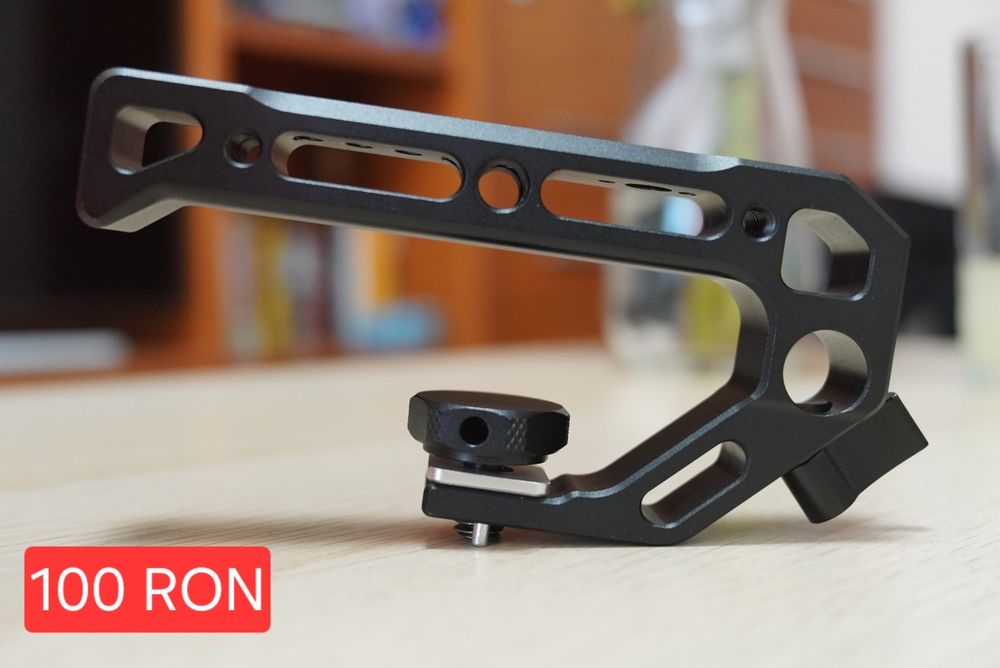 Obiectiv SONY 55-210mm F4.5-6.3 OSS (VANDUT)+ Cage SmallRig pentru SONY a6600 + accesorii