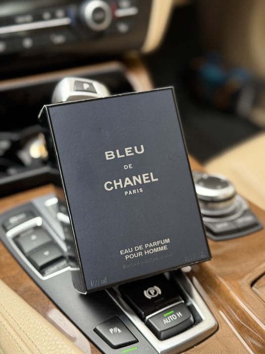 Apa parfum Bleu de Chanel 100ml Barbat/in Cutie