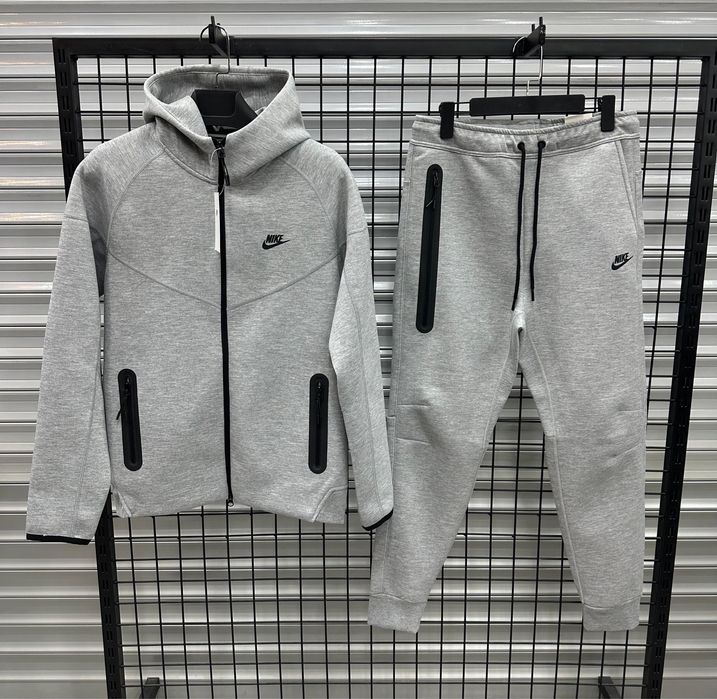 Мъжки Екипи Nike Tech Fleece Оригинална Двойна Материя Анцузи Екип