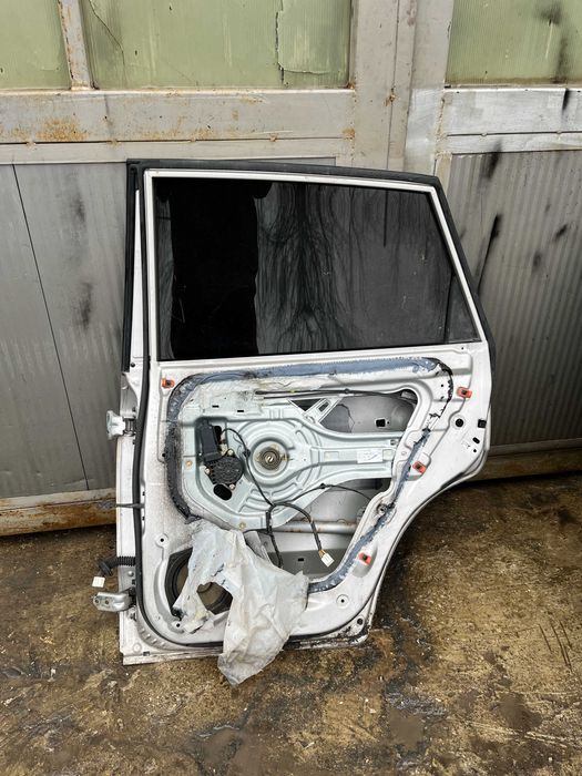 Врата Hyundai Tucson 2006г. 6бр.