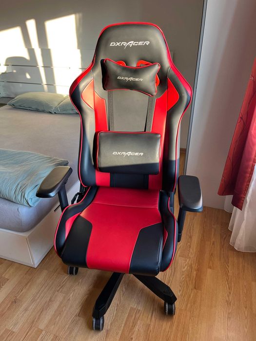 Scaun gaming DXRacer