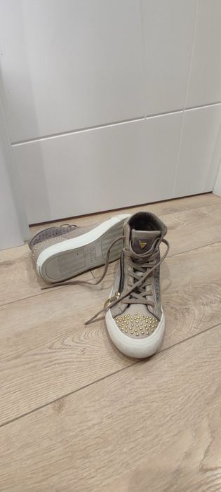 Дамски обувки Guess