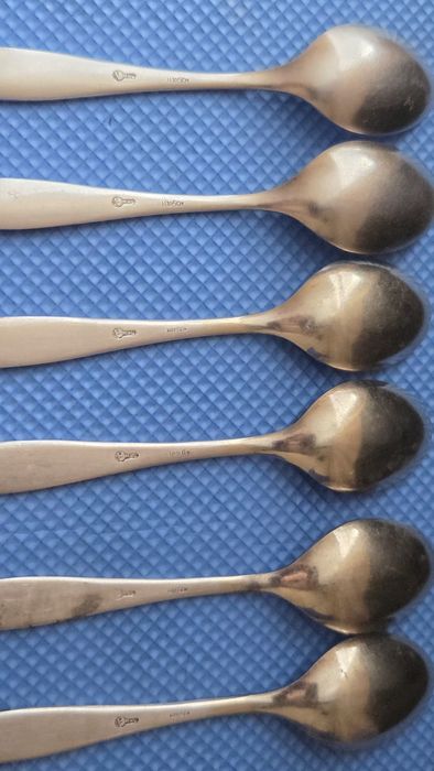 Мельхиоровые ложки вилки