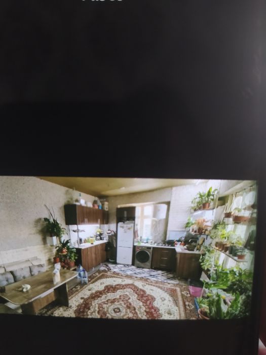 Nazarbek tekstilda uy sotiladi