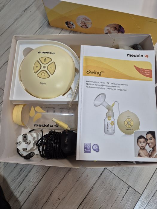 Помпа за кърма Medela Swing