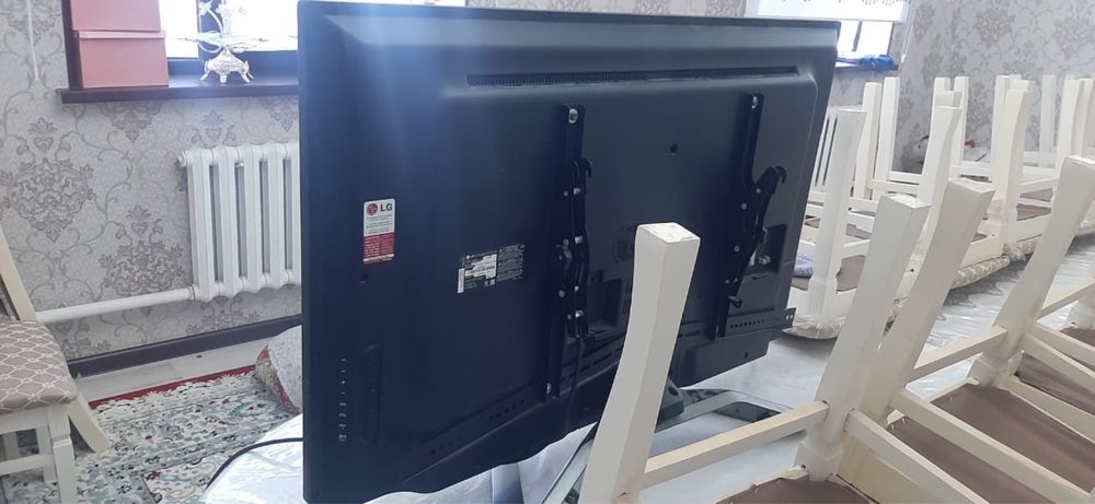 Телевизор LG