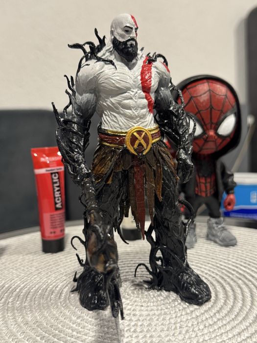 Kratos x Venom - 3D принтирана ръчно обработена и боядисана фигурка