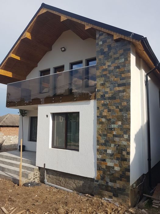 Balustrade din sticlă premium