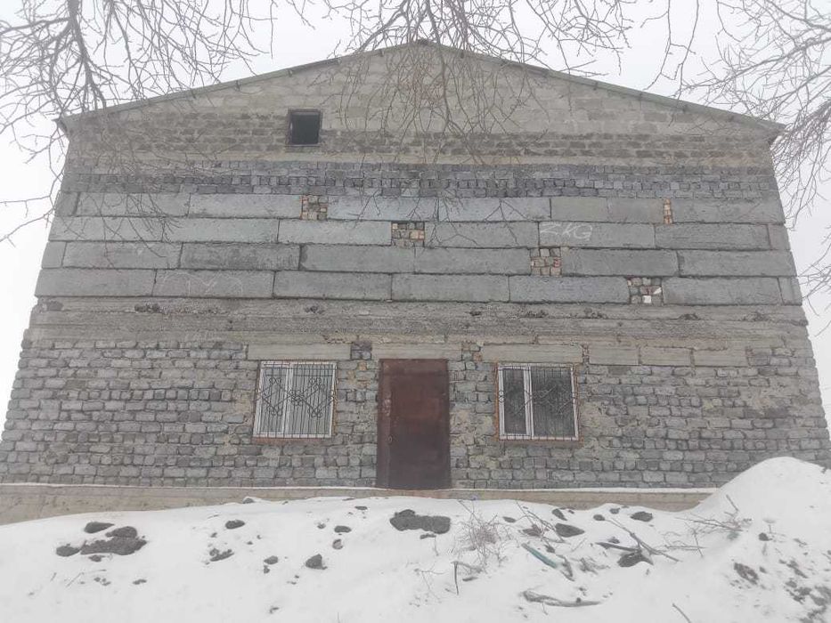 Продается не завершенная ТОЙХАНА