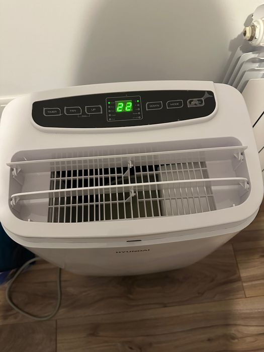 Aer conditionat portabil Hyundai nou