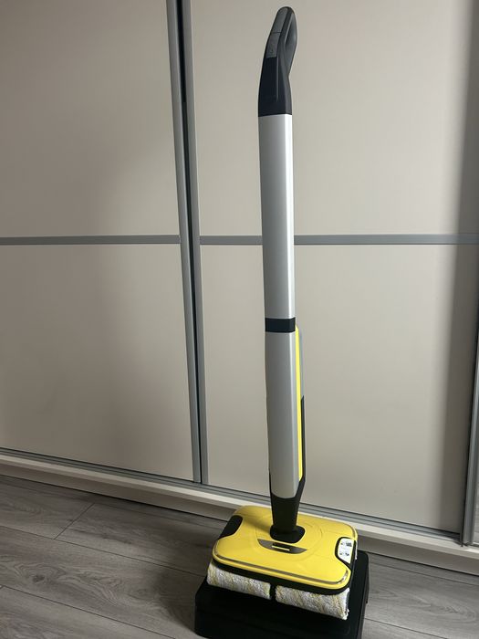 Mop si aspirator Kartcher FC 7 cordless