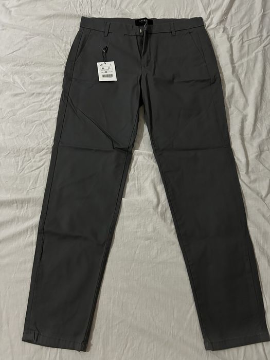 Oferta Pantaloni Barbati de Firma Urgent