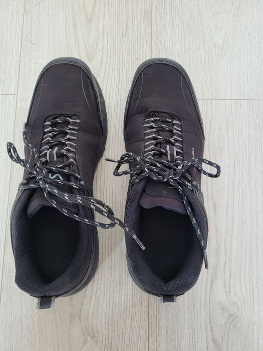 Зимни/планинарски обувки. Softshell непромокаеми. Номер 42. Цена 64лв