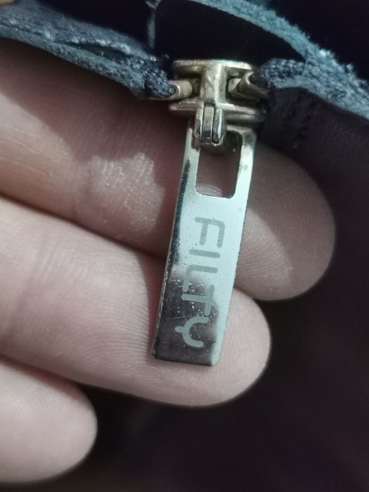 Ghete versage plus altele