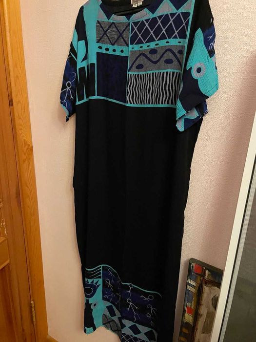 Платье весенне-летнее (куплено в Европе)