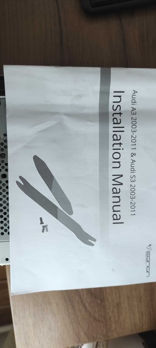 Vând casetofon audi a3