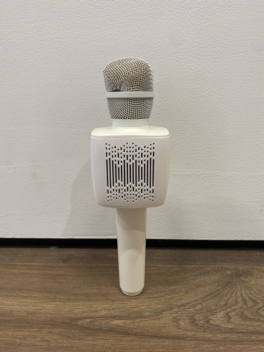 Bluetooth микрофон hoco. с свотренными колонками