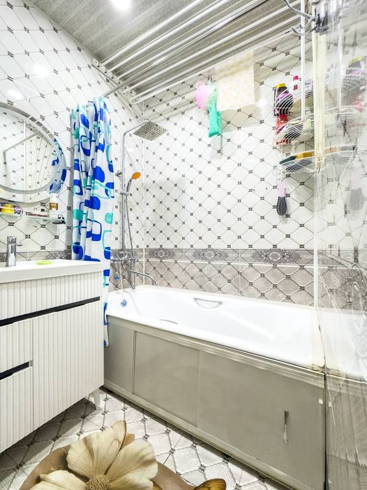 2/2/9 Буюк Ипак Йули 62м2 Возле метро Срочно