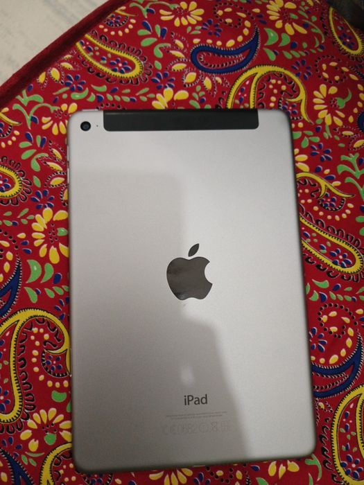 iPad mini 4 128gb