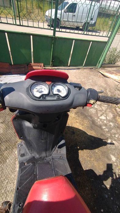 продавам скутер 49 cc 4t