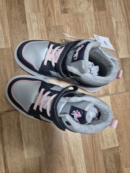 Ghete imblanite fete