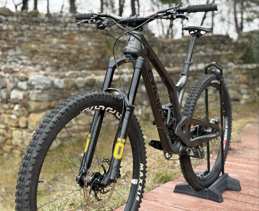 Evil Wreckoning Carbon  ÖHLINS  Top Enduro