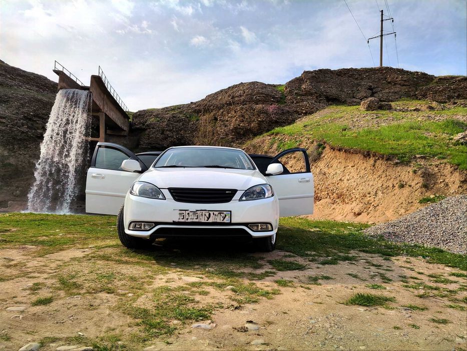 Daewoo (Chevrolet) Gentra (жентра) 2015 года