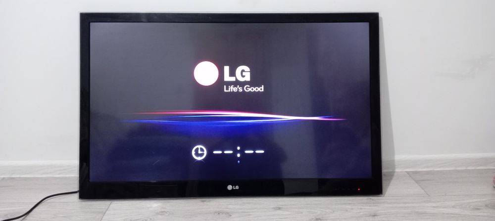 Продам телевизор LG full HD