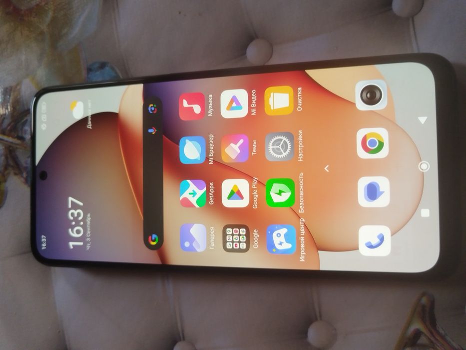 Redmi note 12 S 8/256 GB srochni sotladi pul zarul aybi yuq