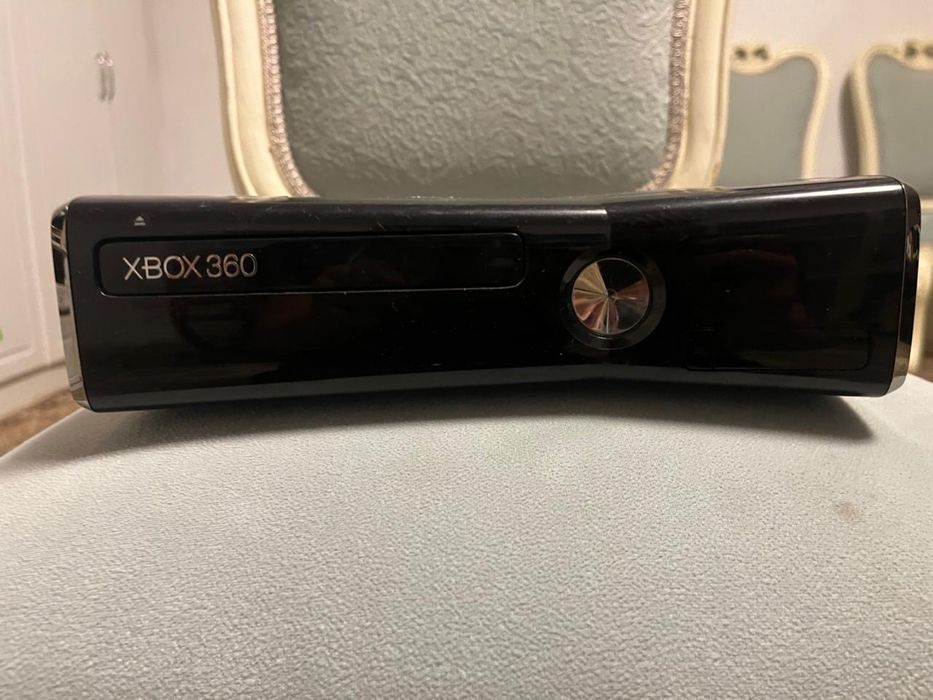 XBOX 360 SLIM с играми на 25к