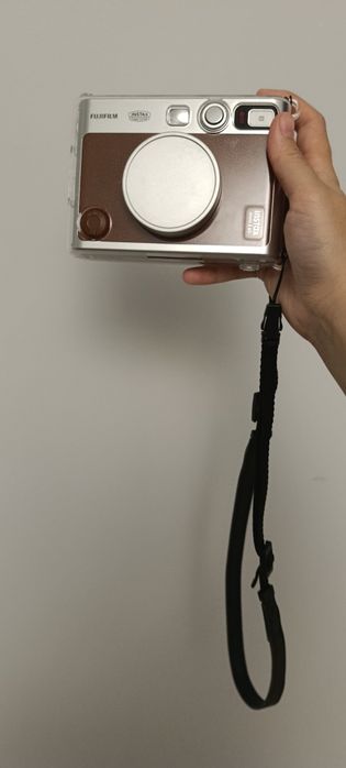 Fujifilm Instax Mini Evo коричневый
