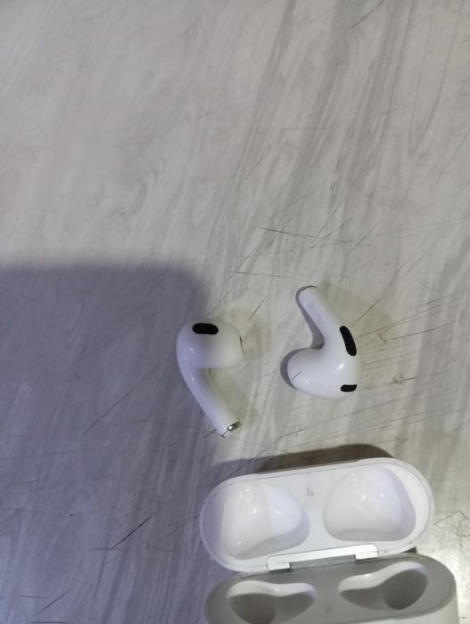 Беспроводные наушники