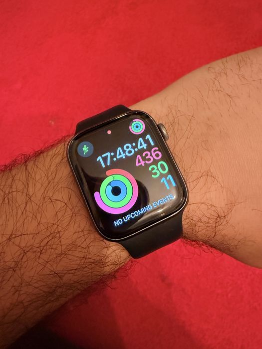 Apple watch 4 44mm cell+wifi 82% baterie !