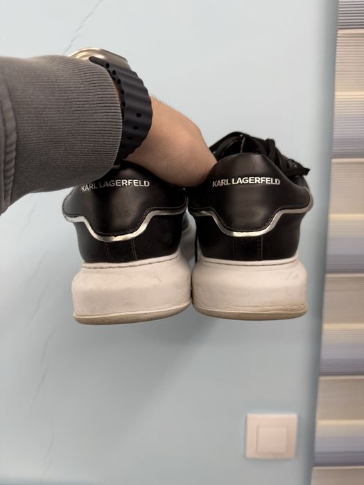 Karl Lagerfeld черни обувки