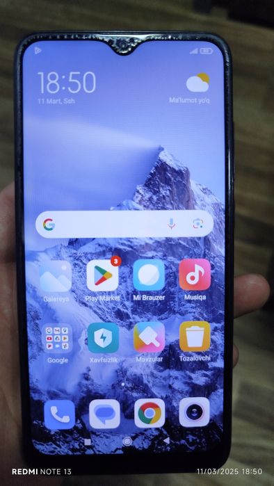 Redmi 8 xotira 32/4 GB Ram 3