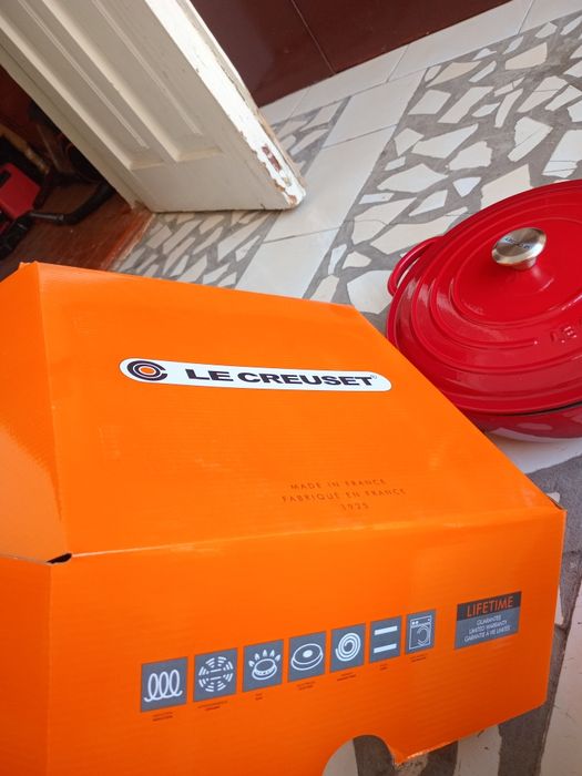 Le Creuset chugin qozon