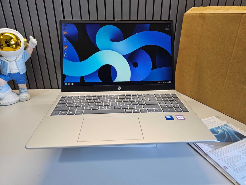 ПРОДАМ HP Laptop 15-FD1097CI Мощный Ноутбук Core™i5-120U 14 ПОКОЛЕНИЯ.