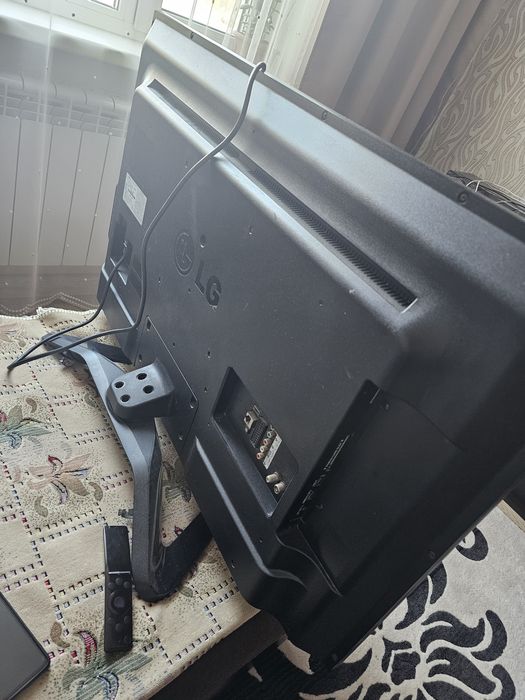 Телевизор продам.