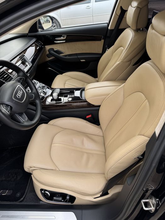 Vand Audi A8 Long