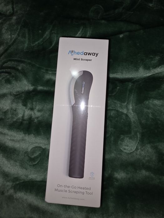 Vând pachet premium pentru recuperare musculară și relaxare profundă   Achedaway Mini Scraper nou sigilat și bonus gratuit Manusi de electrostimulare