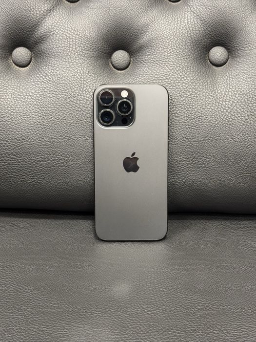 Продавам iPhone 16 PRO MAX 512 GB