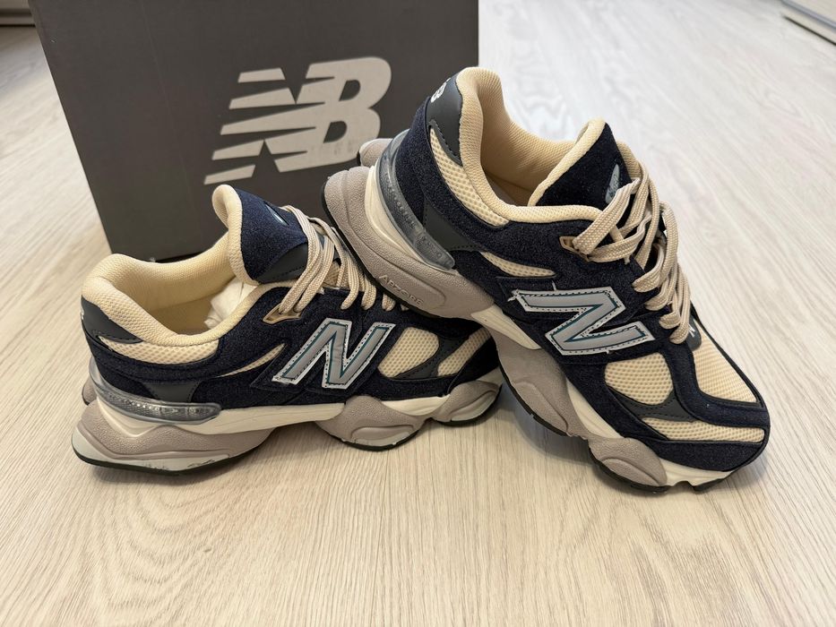 Adidasi NEW BALANCE 9060 blue